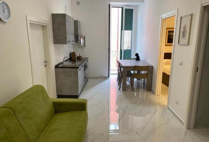 سوئیت جونیور خانوادگی, B&b Kemare Suites