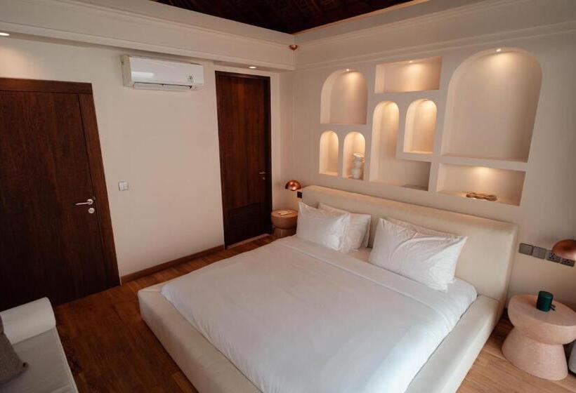 Suite with Pool, Poco Poco Villas By Aayan