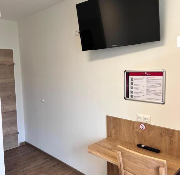 Номер Стандарт Индивидуальный, Gasthaus & Hotel Backhendlstation