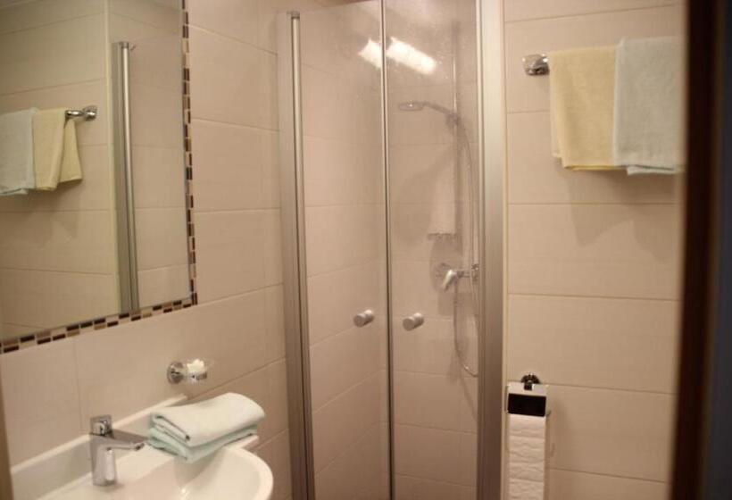Номер Комфорт, Gasthof Pension Berghof