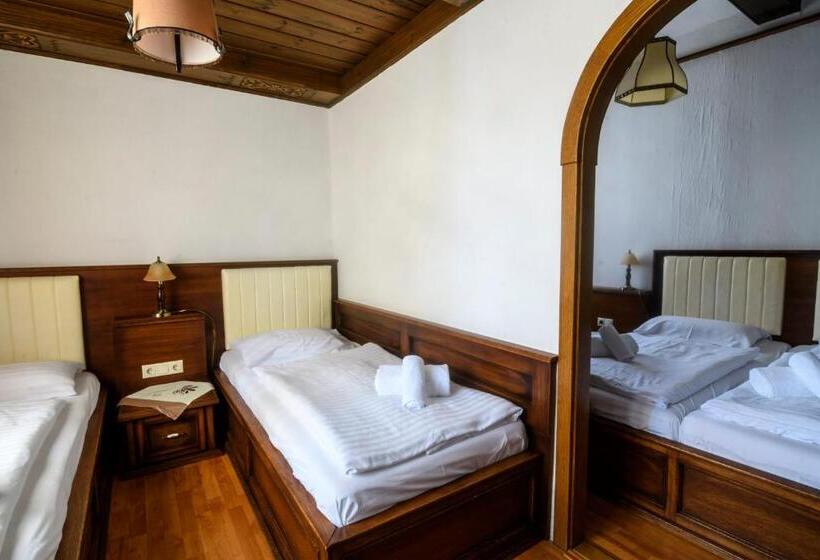 Четырехместный Номер Стандарт, Gasthof Zum Jägerwirt