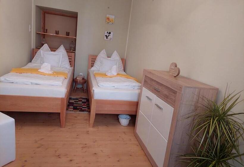 Апартаменты 2 Спальни, Landhaus Zum Siebenschläfer