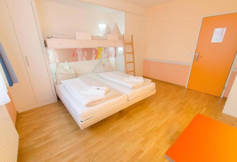 اتاق استاندارد سه نفره, Jufa Hotel Hochkar