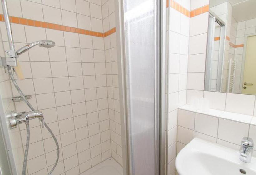 اتاق استاندارد چهار تخته, Jufa Hotel Hochkar
