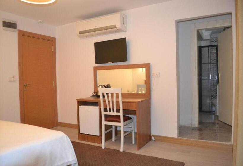 Номер Deluxe, Dmr Grand Family Airport