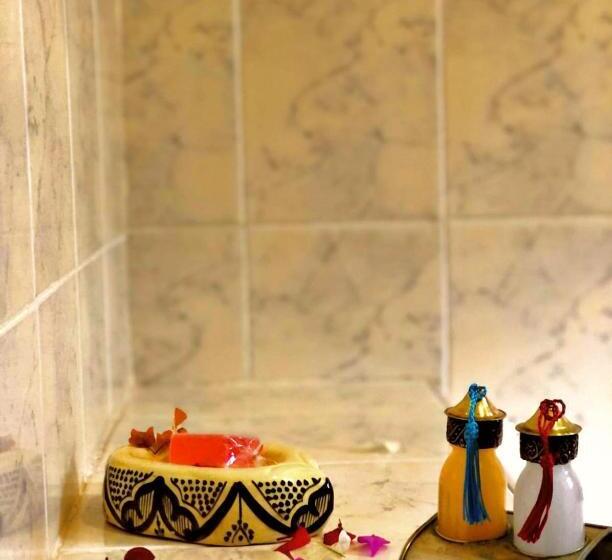 اتاق استاندارد با چشم‌انداز باغ, Riad Le Petit Jardin
