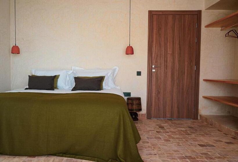 Номер Deluxe Вид на Море, Loued Surf Lodge