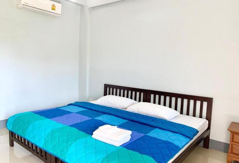 Номер Стандарт, Pj Place