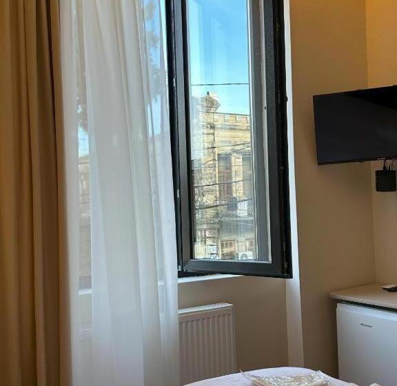 اتاق استاندارد, Bina N28