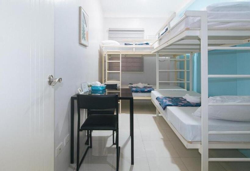 Номер Стандарт Четырехместный Совместный Санузел, Catlea Inn