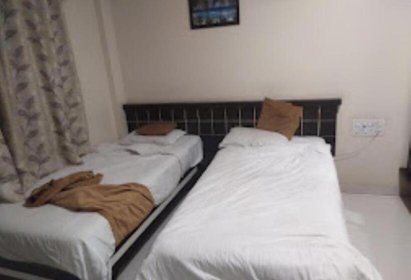 Номер Deluxe, Ira Executive Aurangabad