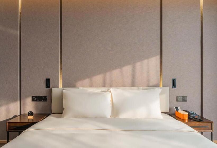 Standard Room, Atour Hotel Tianjin Binhai High Speed Railway Station