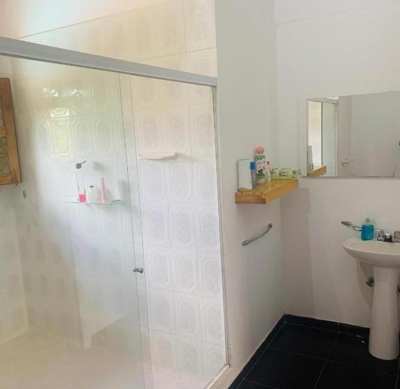 浴室共有スタンダード４人用ルーム, Finca Hotel Calle Jardin