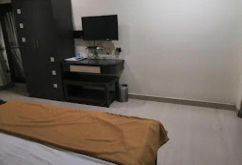 Номер Стандарт, Balaji Grand Telangana