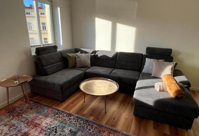 Апартаменты 2 Спальни, Apartmány Malé Náměstí, Broumov