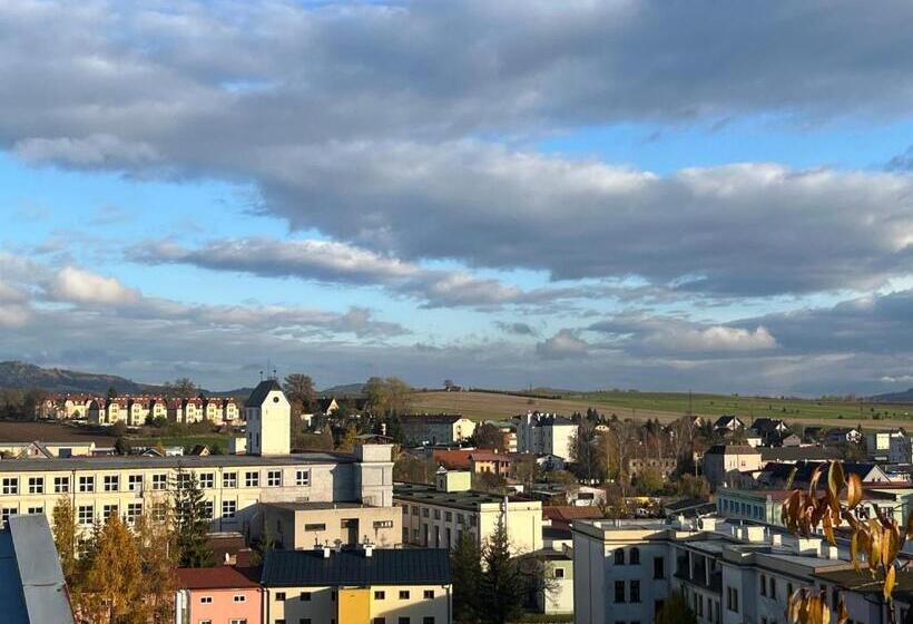 Люкс Вид на Сад, Apartmány Malé Náměstí, Broumov