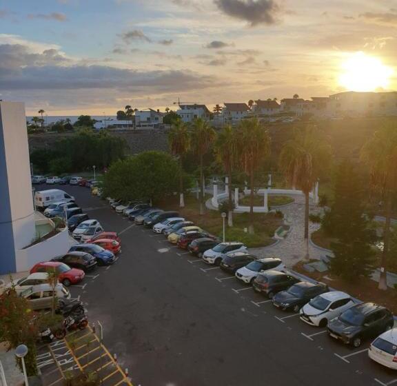 Апартаменты 1 Спальня Вид на Бассейн, Golf Del Sur Tenerife   Casa Barrera Verde Green Park La Corbeta