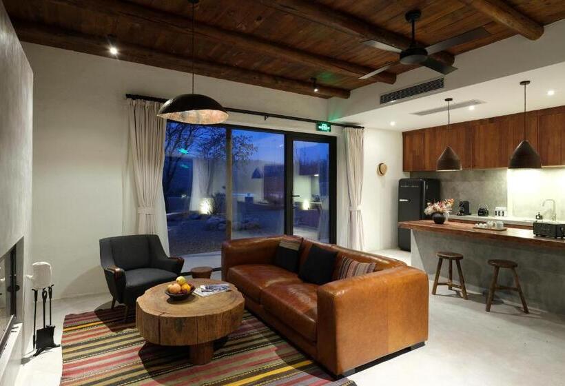سوئیت با تخت بزرگ, South Zhongwei Resort