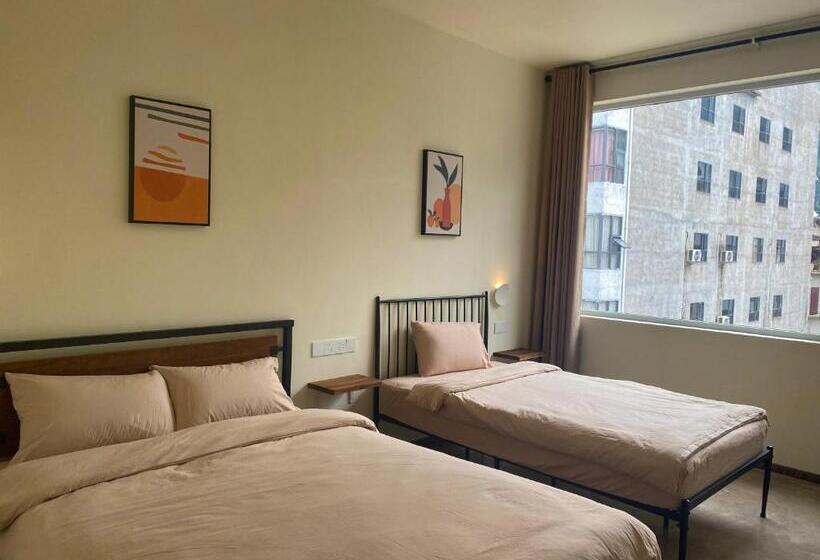Семейный Номер Deluxe, Pomelo Hostel Xingping