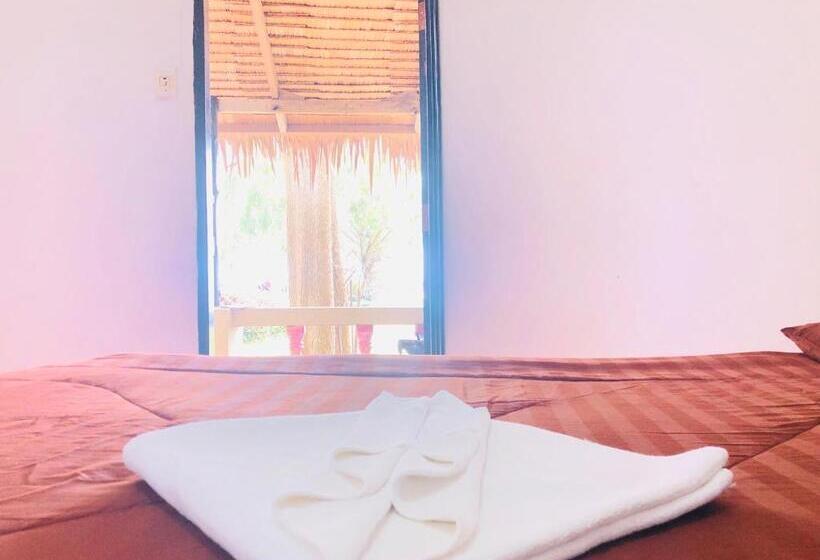 스탠다드 방갈로, The Relax Resort