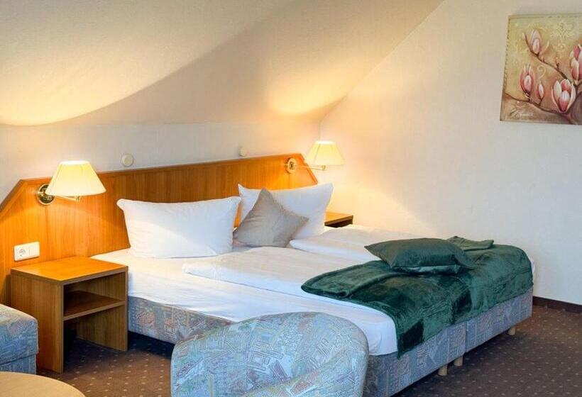 غرفة قياسية مزوَّدة بشُرفة, Harzhotel Grünett