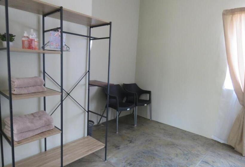 اتاق استاندارد, Faith City Guesthouse