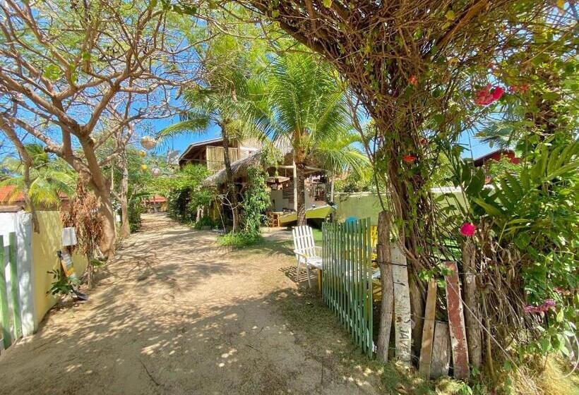 سوییت, Pousada Casa Velha   Moitas