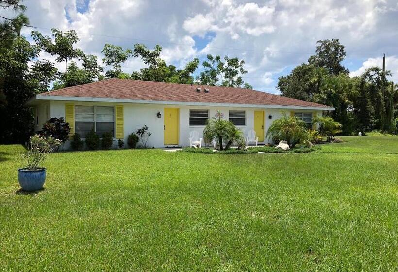 带1个卧室的别墅, Addy's Villas
