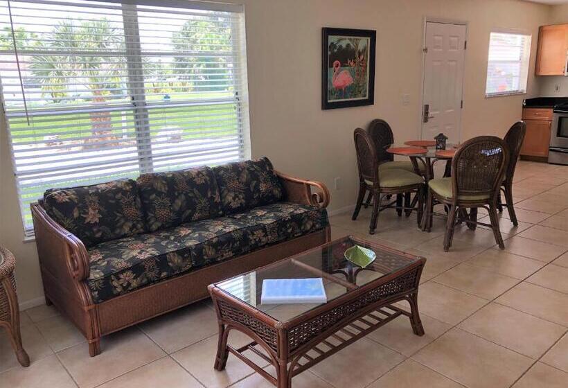 带1个卧室的别墅, Addy's Villas