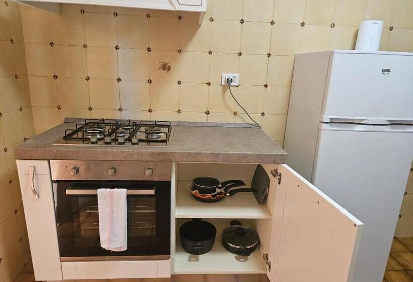 Номер Стандарт, Bed And Breakfast Demma
