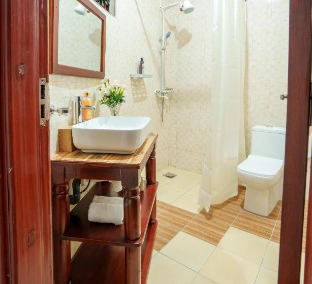 이코노미 룸, Sprunger Avenue   Tulia Homes