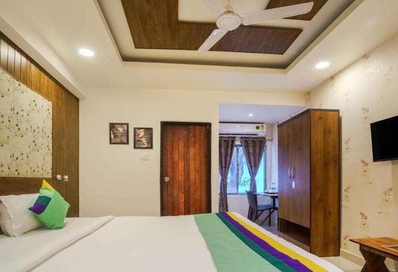 Quarto Deluxe, Treebo Park Palace