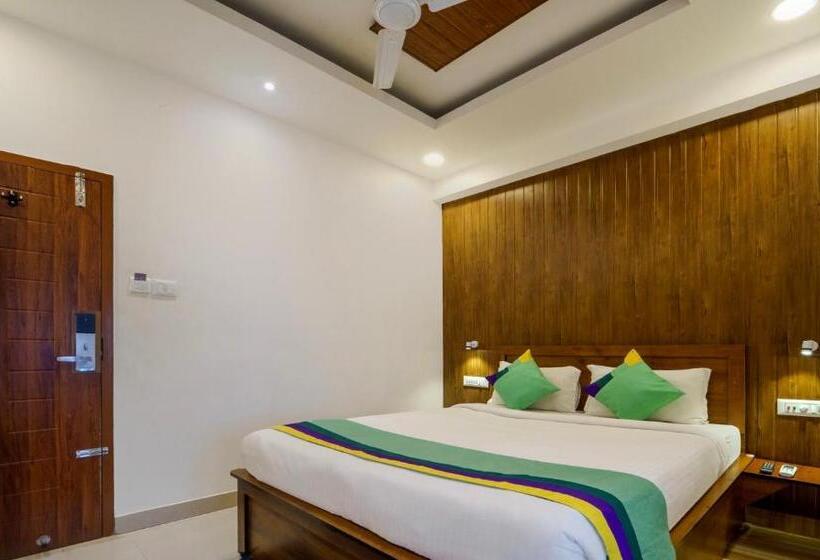 Quarto Estandar, Treebo Park Palace