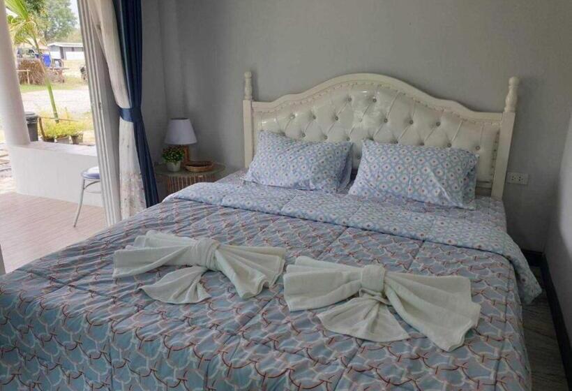 Семейный Номер, Water Hill Resort
