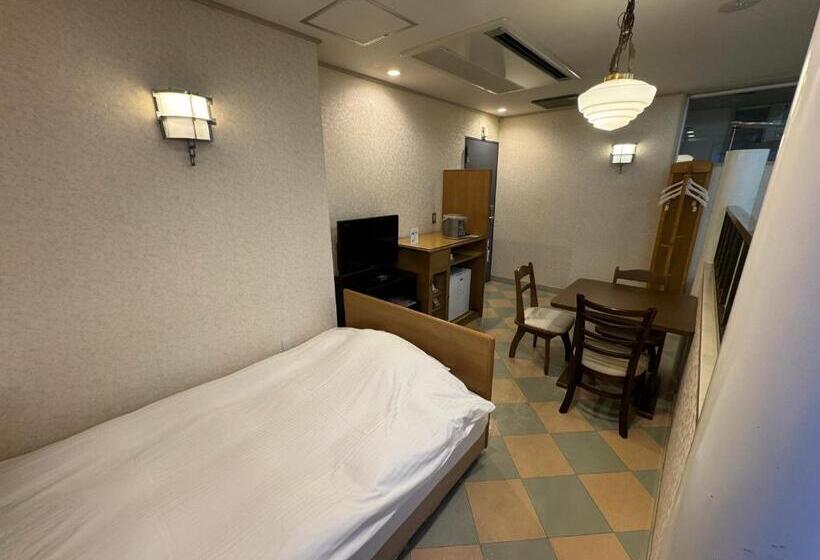 Номер Стандарт Трехместный, ホテルカスカベ Hotel Kasukabe