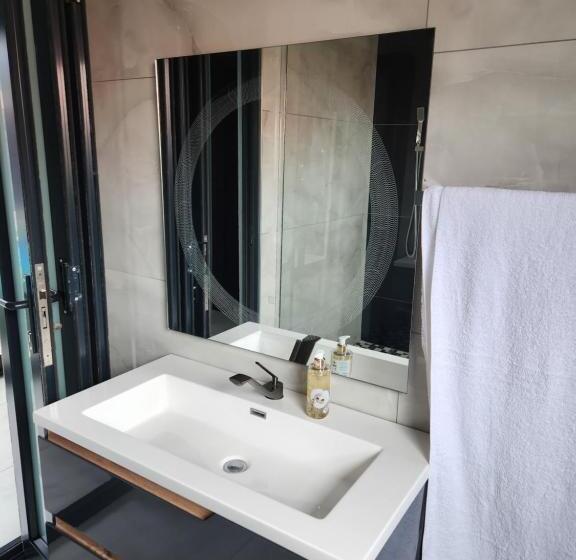 Номер Deluxe, The Residence Villa
