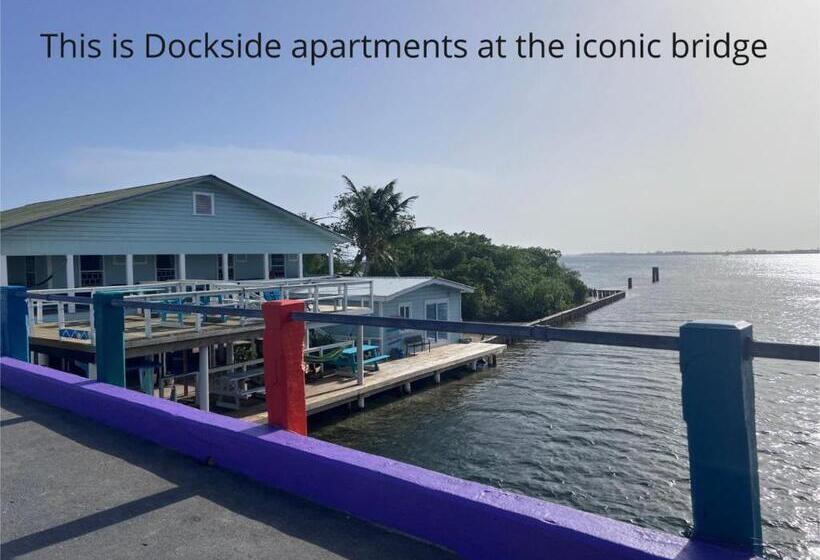 带海景的复工套房, Dockside Utila Ocean Front Suites