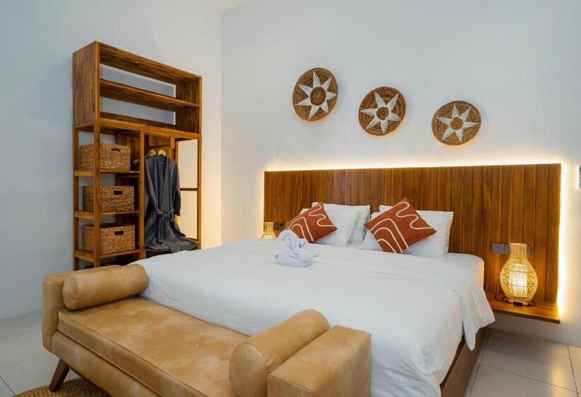 Вилла с 1 спальней и бассейном, Bali Taoka Beach Villa