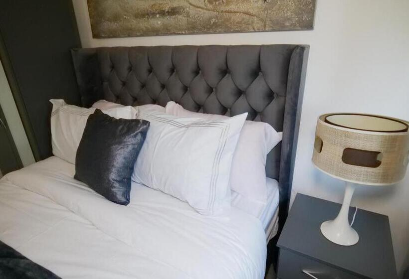 Quarto Deluxe, Giomakay Luxury Rooms Milton Keynes
