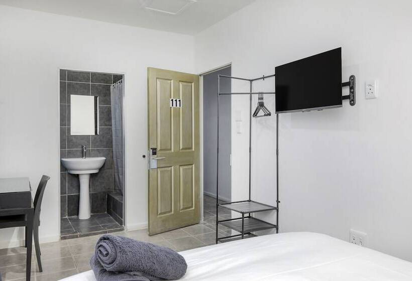 Номер Basic, Inn & Out Express Sea Point