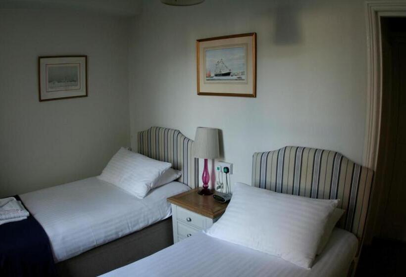 스탠다드 룸, Royal London Yacht Club