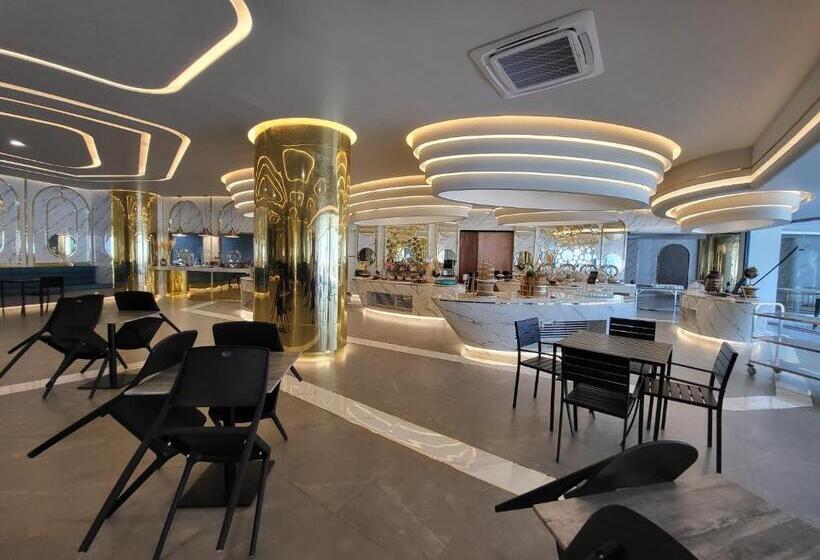 Студия Deluxe, La Vita Phuket Rawai