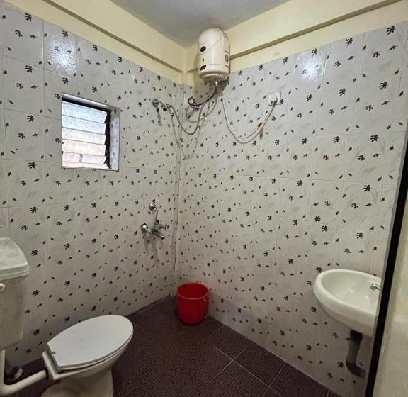 标准三人间, Anjunapalms Guesthouse