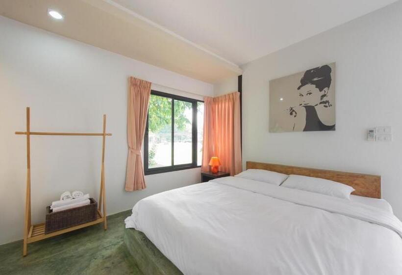 غرفة قياسية, Suptara Resort
