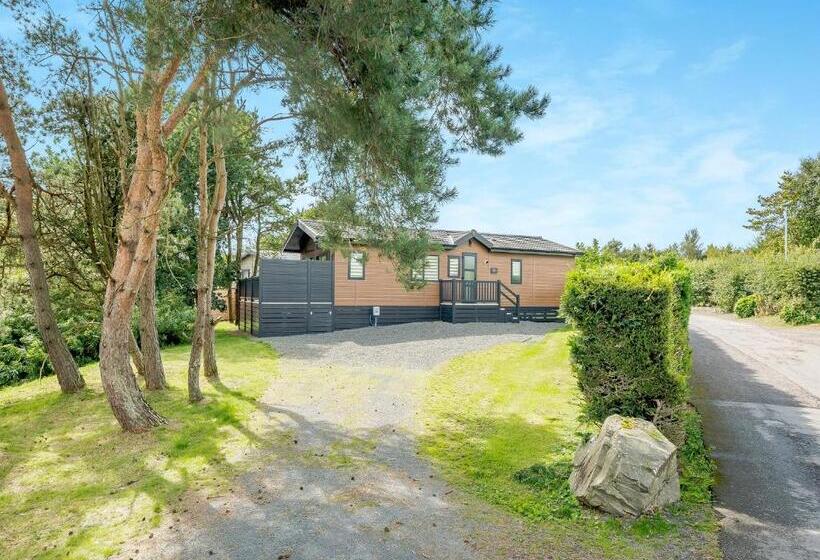 침실 3개 주택, Brighouse Bay Holiday Park