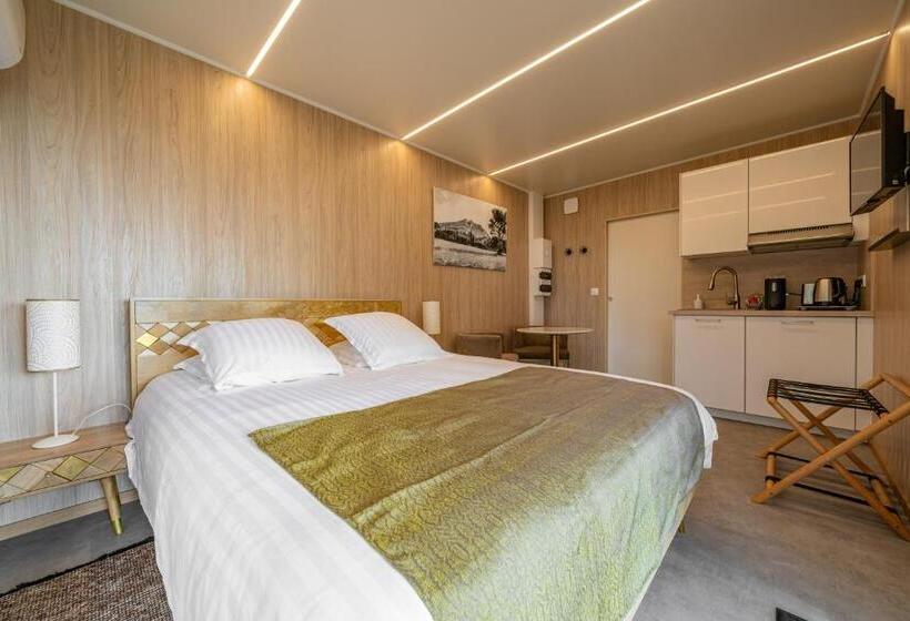 Номер Стандарт Вид на Горы, Le Chant Des Pins Lodge & Spa Tour De Keyrié