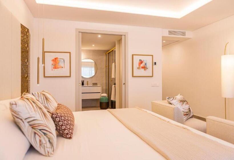 Номер Стандарт с Террасой, Dionis Boutique Hotel & Spa
