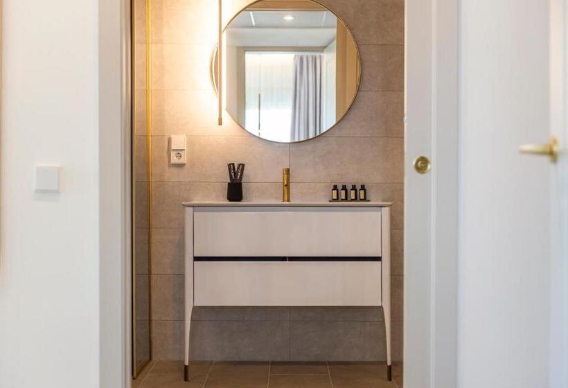 Президентский Люкс, Dionis Boutique Hotel & Spa