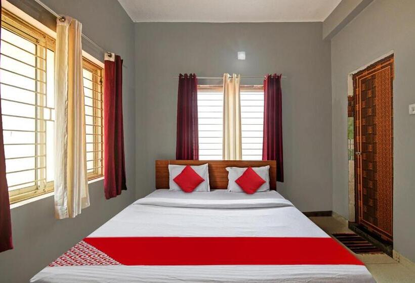 Трехместный Номер Классика, Oyo Flagship Hotel Dream Inn