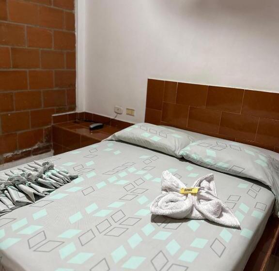 스탠다드 룸, Hostal El Paraiso